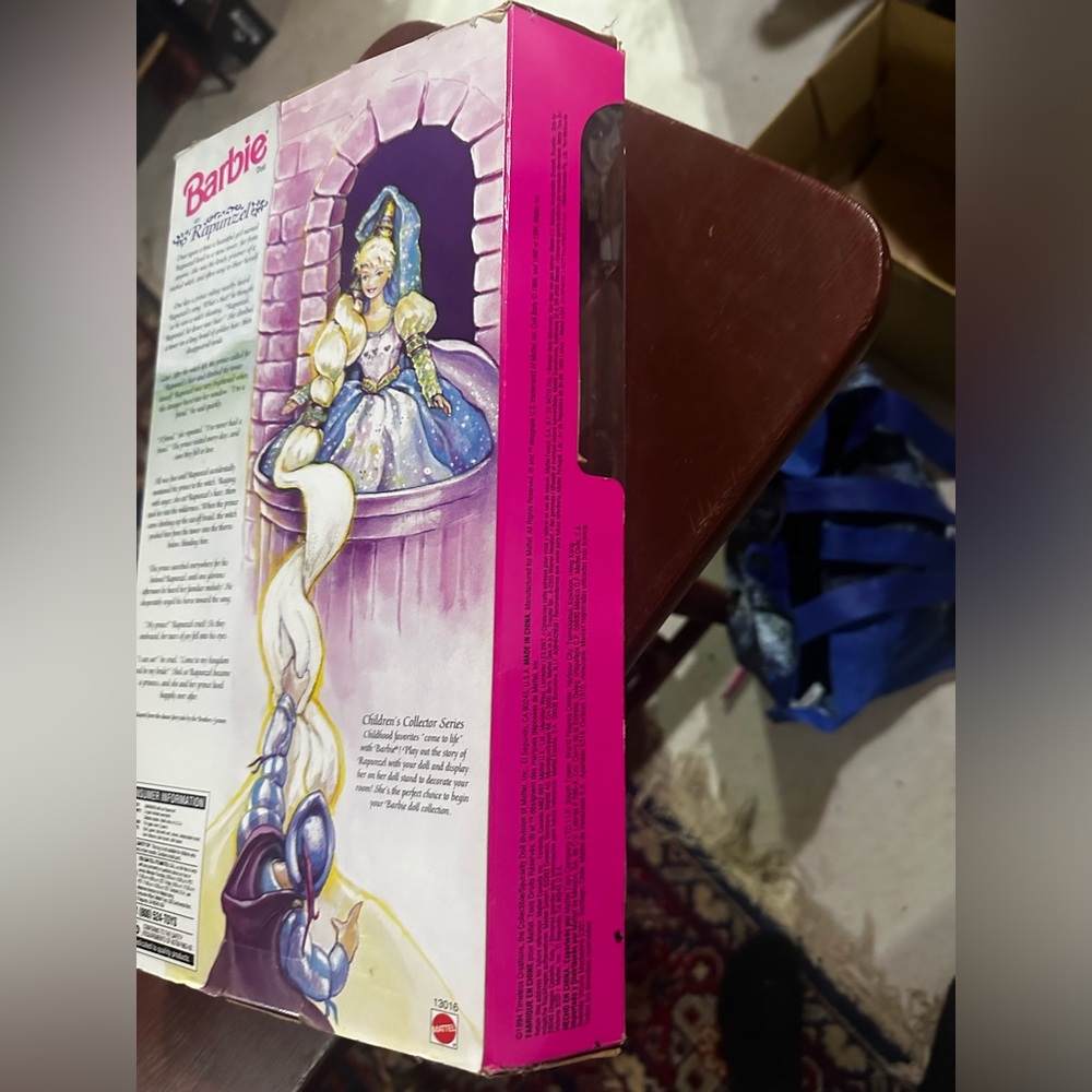 Rapunzel Barbie Children's Collector 1st Edition 1994 - Picture 5 of 13
